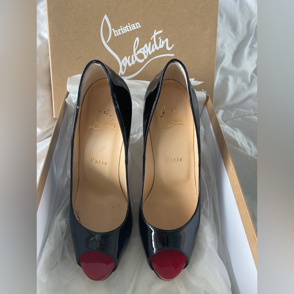 Christian Louboutin Heels size 36 - Picture 3 of 6